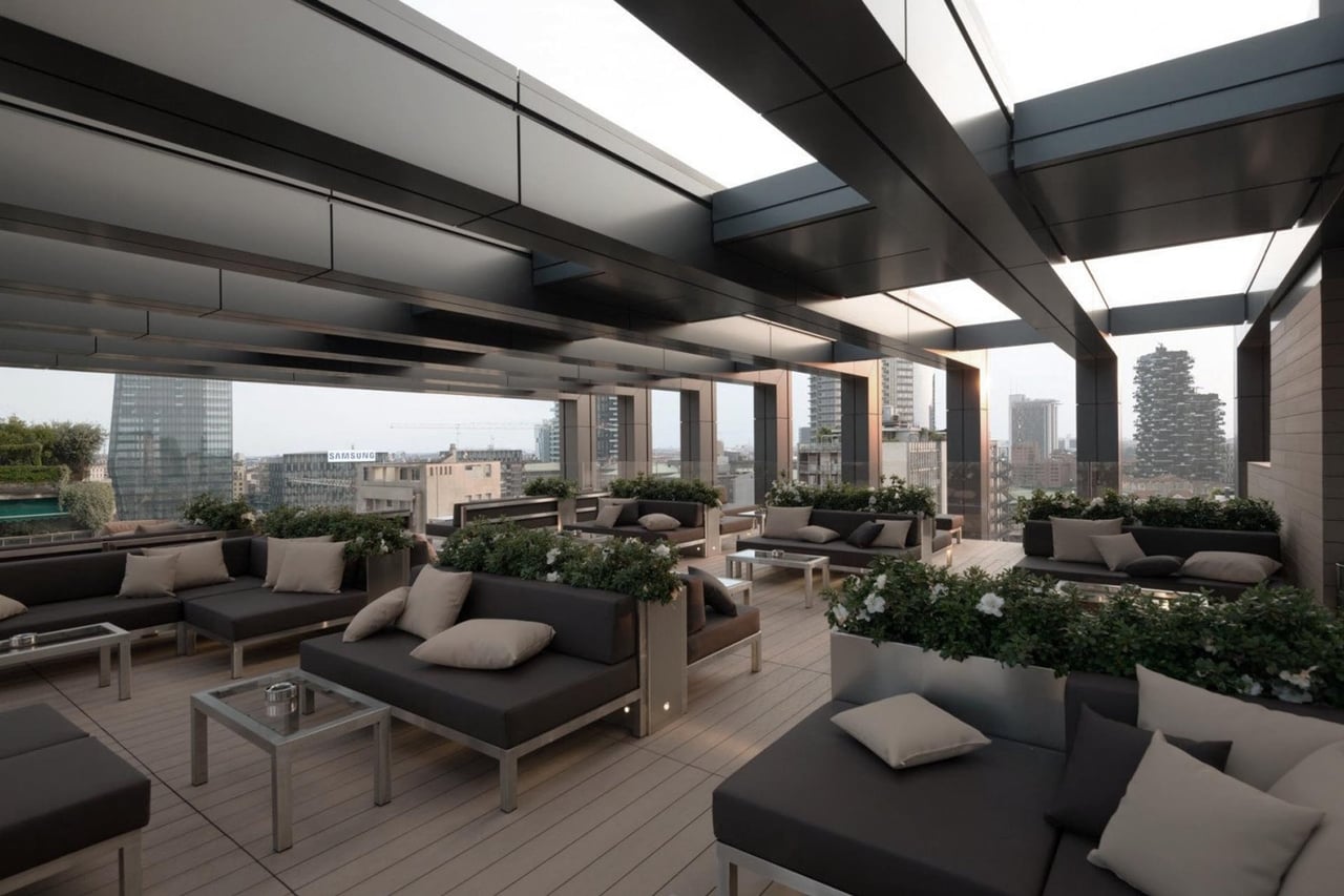 LaGare Rooftop Bar