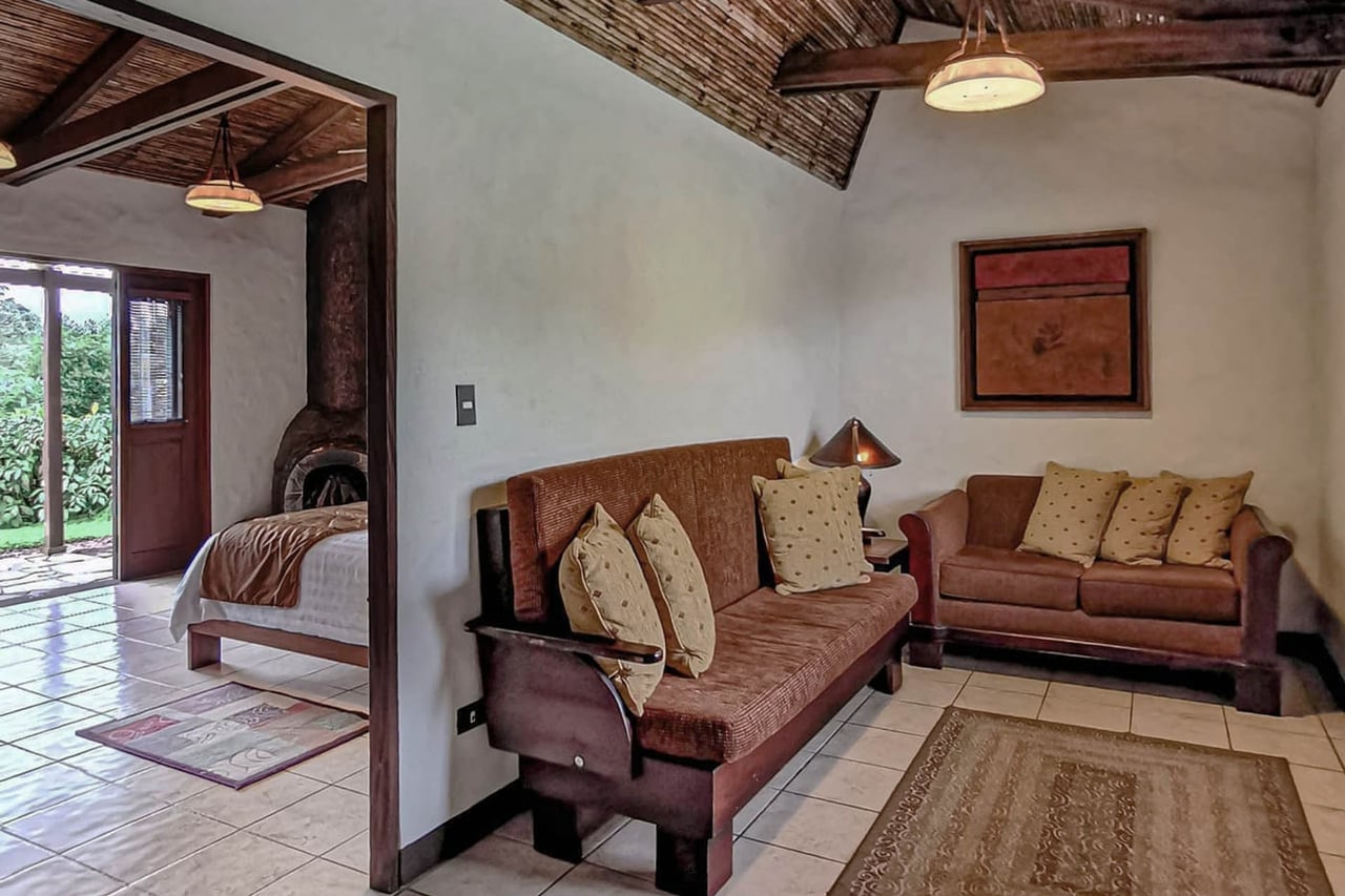 Villa Blanca Cloud Forest Hotel & Nature Resort