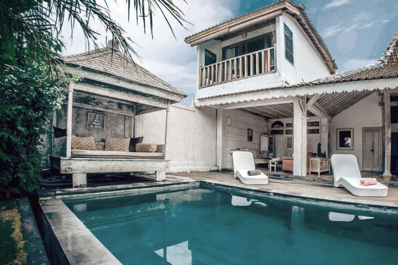 Pineapple House